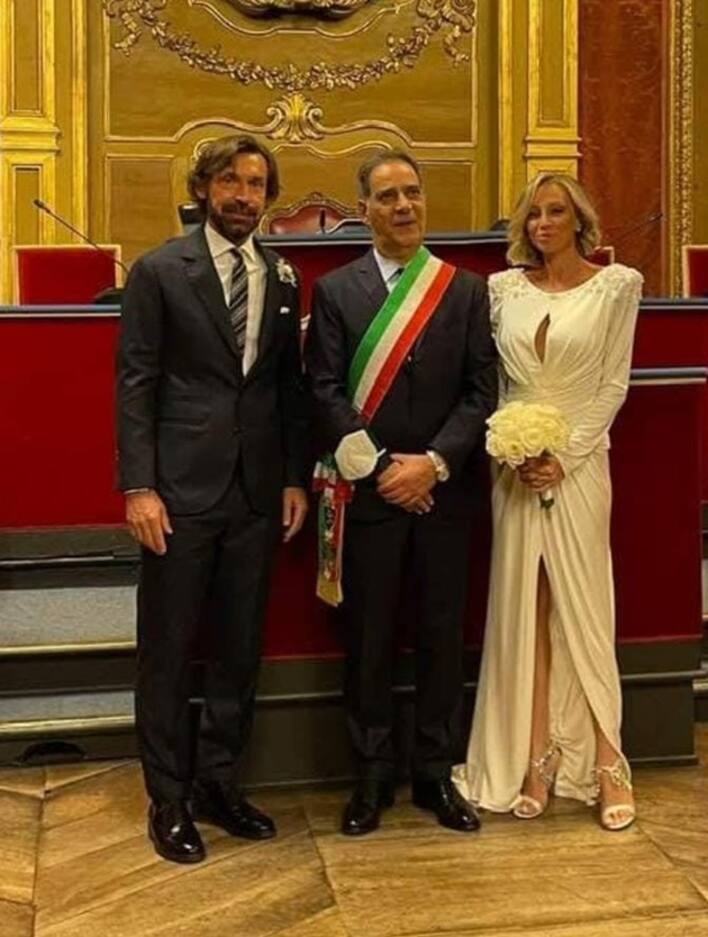 Andrea Pirlo, matrimonio con Valentina Baldini le foto della festa su